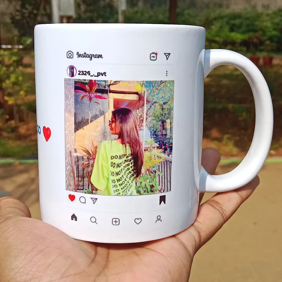 "High-Quality Customized White Mug with Photo Print: The Perfect Gift Box for Every Occasion and Personal Use"